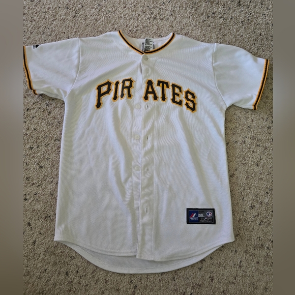 Majestic Pirates Alvarez #24 Youth Jersey - White and Gold - Picture 1 of 7